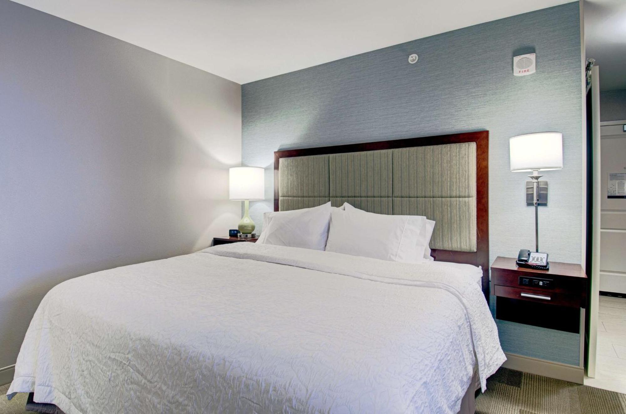 Hampton Inn Boston - Westborough Buitenkant foto